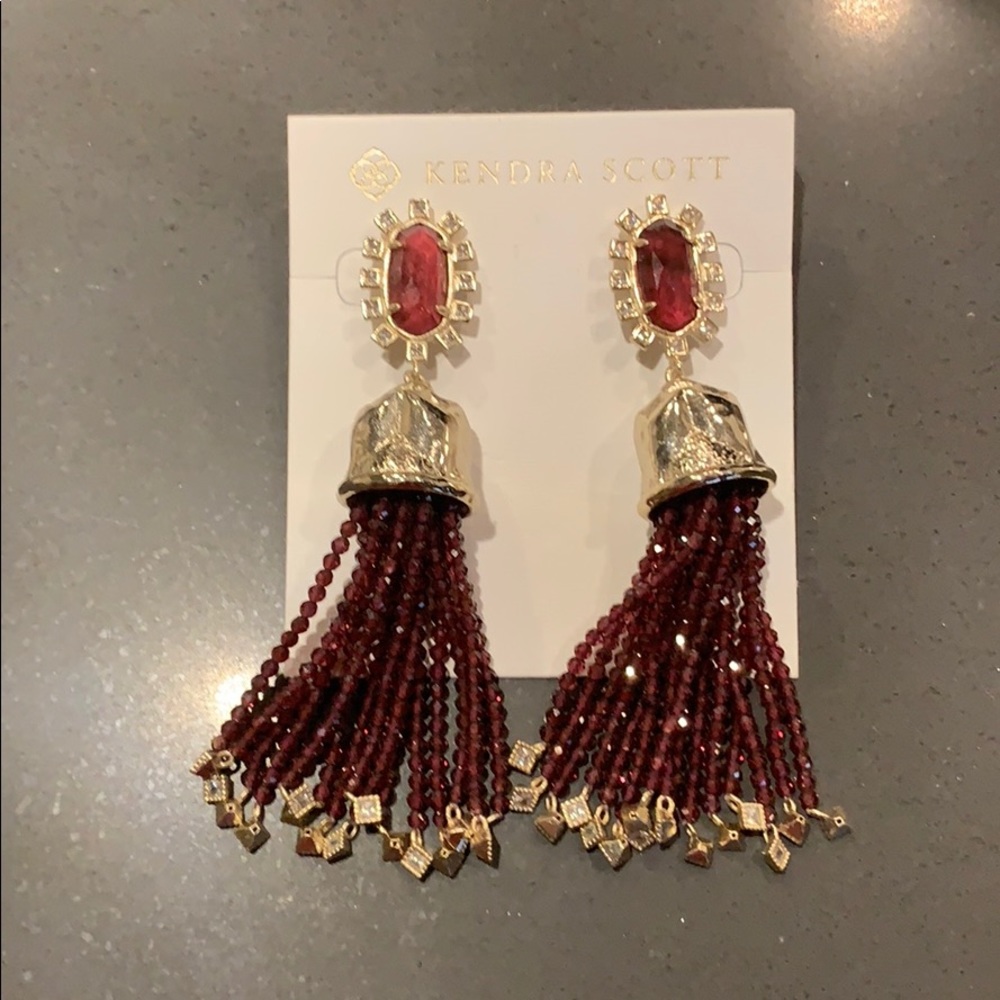 Kendra Scott decker earrings